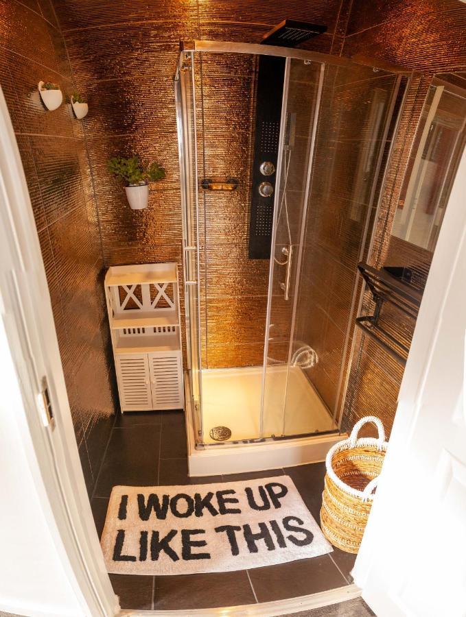 Opulent 1 Bedroom Cosy Suite Birmingham Dış mekan fotoğraf